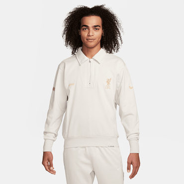 Standard Issue Signature LeBron James x Liverpool FC Top Basketball Hommes Dri-FIT 1/4-Zip