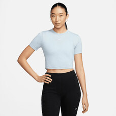 Sportswear Essential T-shirt à coupe étroite pour femmes